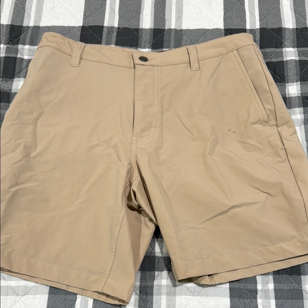 Mountain Khaki Men's Rover Short 32
